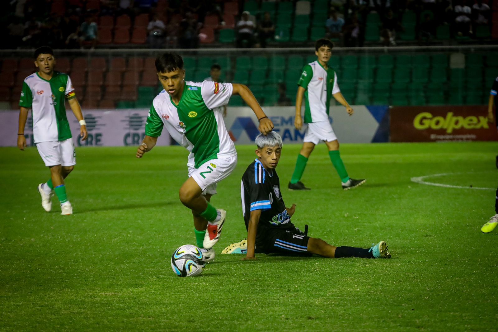 Ya corre la pelota en el 'Mundialito Tahuichi Paz y Unidad'